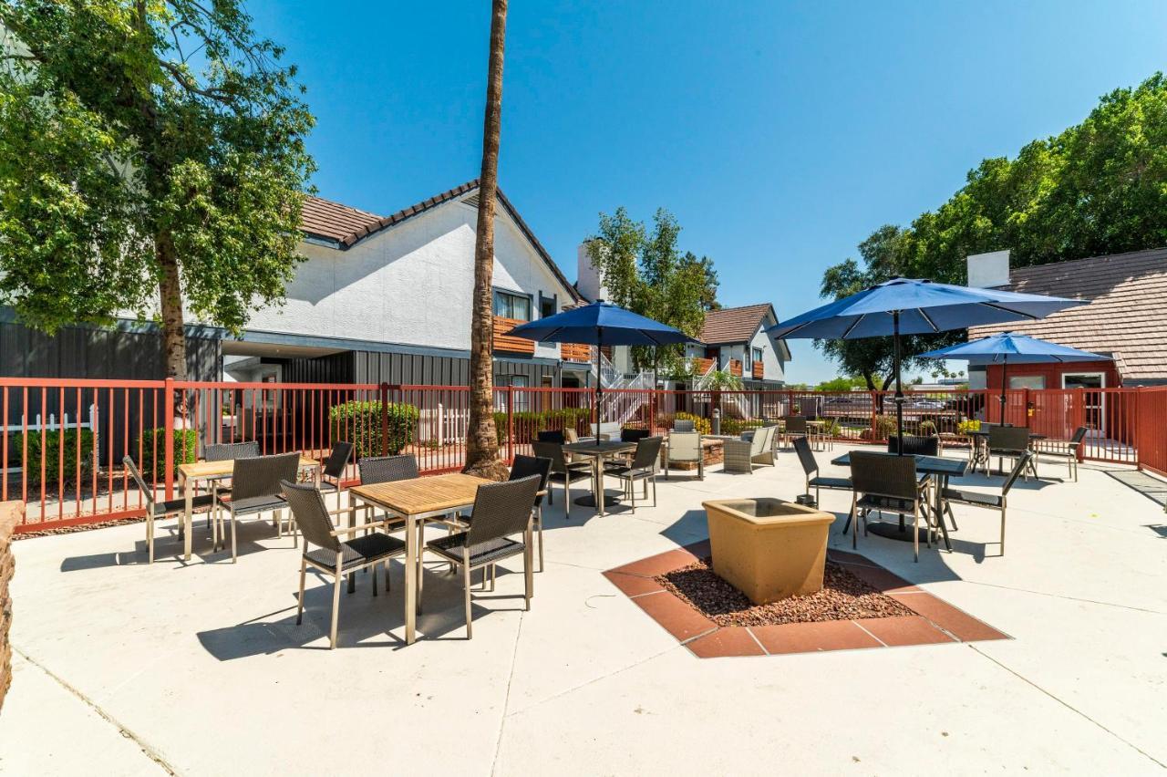 Metro Phx Upstairs 2bd Sleeps 6 Heated Pool No Pets Allowed * Phoenix
